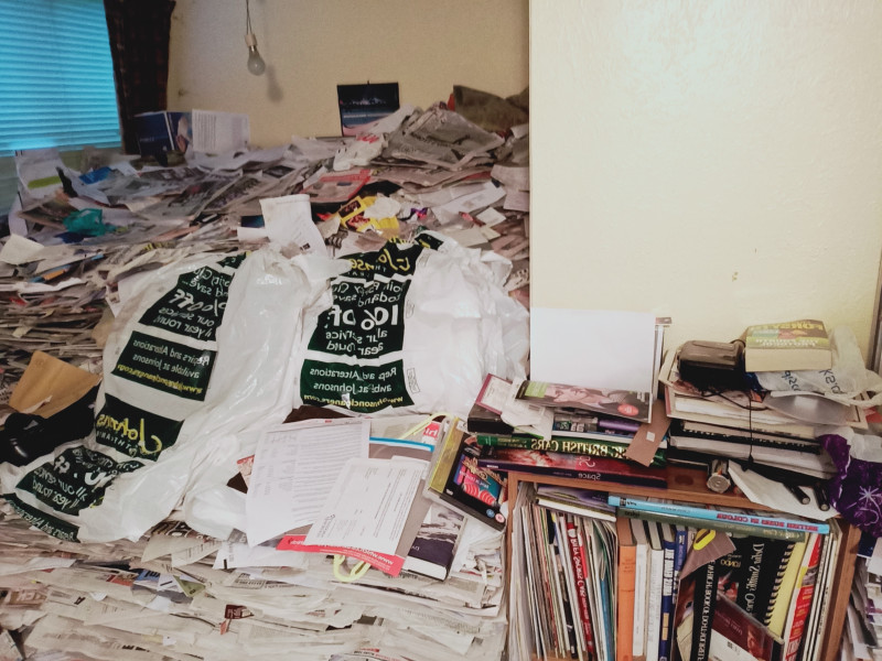 Free temporary storage space needed in central Bristol