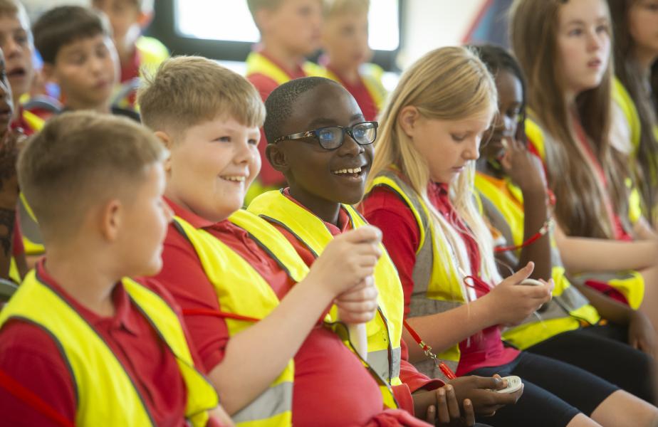 Children's Visit Host – Welcome & Engagement Lead