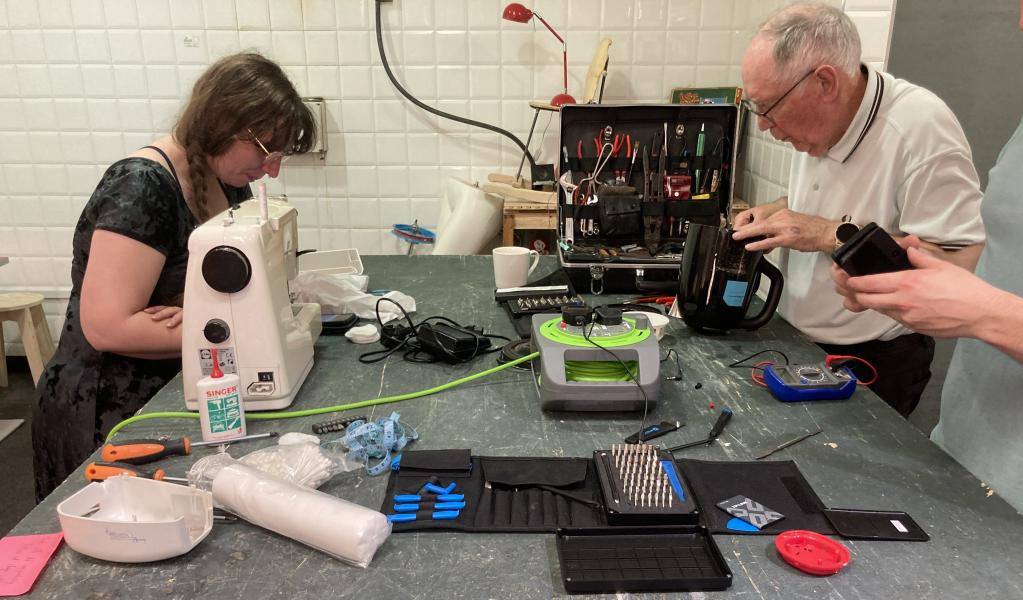 SPARKS Repair Cafe Volunteer Repairer