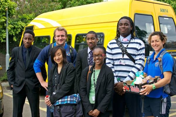 volunteer-minibus-drivers-can-do-bristol